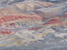 Bentonite Pastels  /  Pastels de bentonite