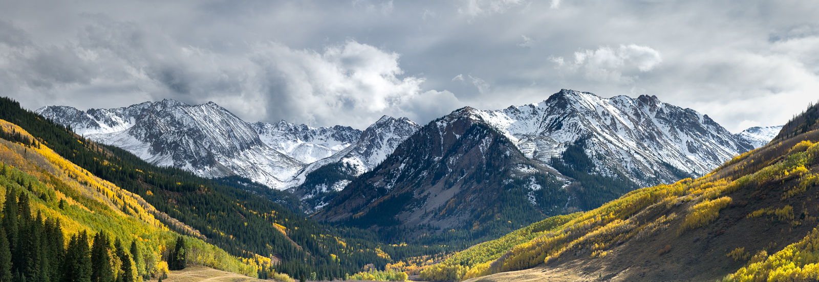 Panoramic, landscape, Autumn, storm, Elk Mountains, Aspen, fall colors, panoramique, paysage, automne, orage